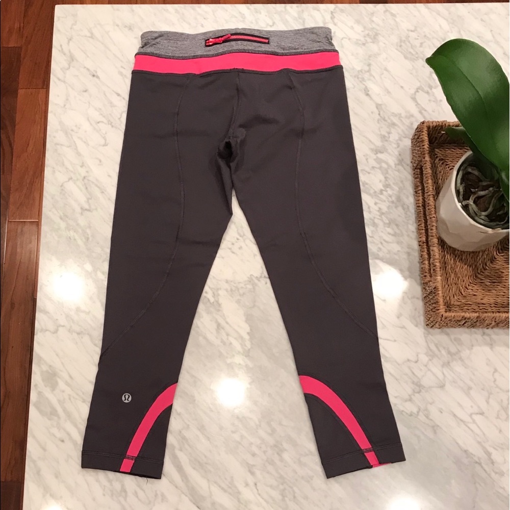 Lululemon Senorita Pink Run Inspire Crops, size 6